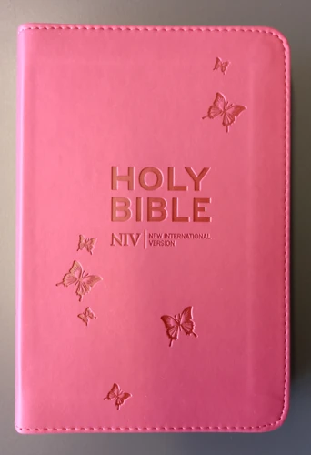 Pink Zip-up Bible (NIV)