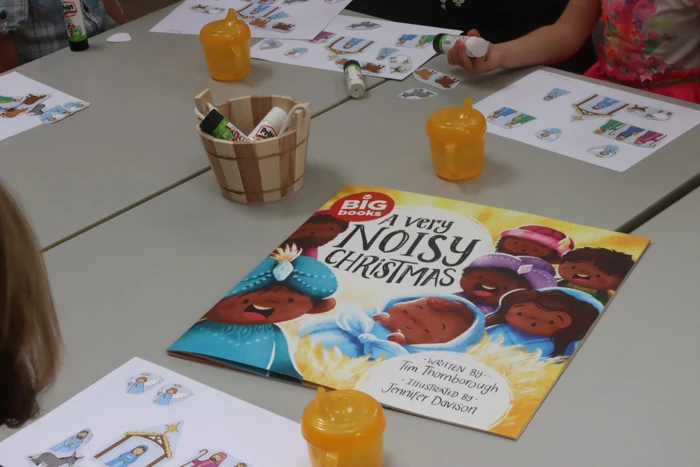 A Very Noisy Christmas (Big Book)