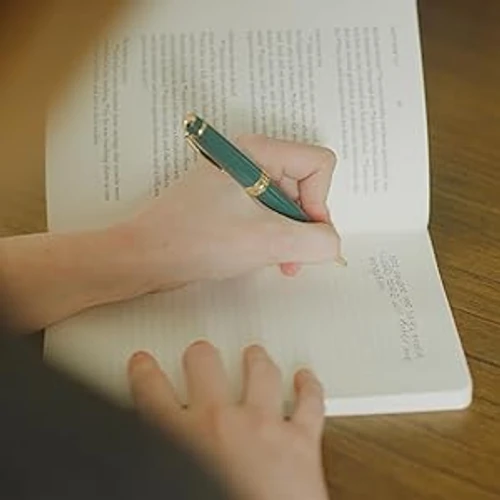 ESV Scripture Journal: James