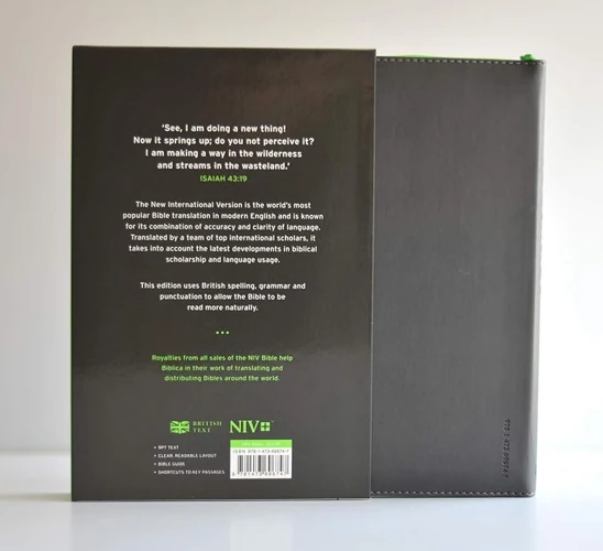 NIV Popular Soft-Tone Bible with Zip