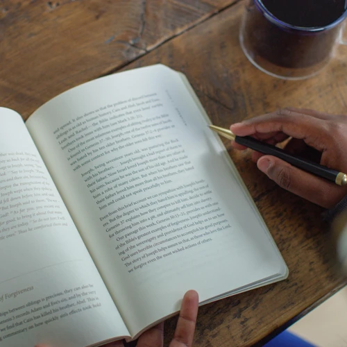 ESV Prayer Journal: 30 Days on Forgiveness