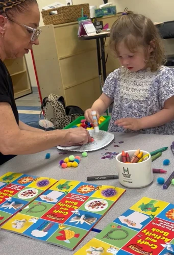 The Beginner's Bible Craft and Activity Book