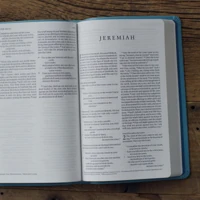 ESV Premium Gift Bible, Floral Design