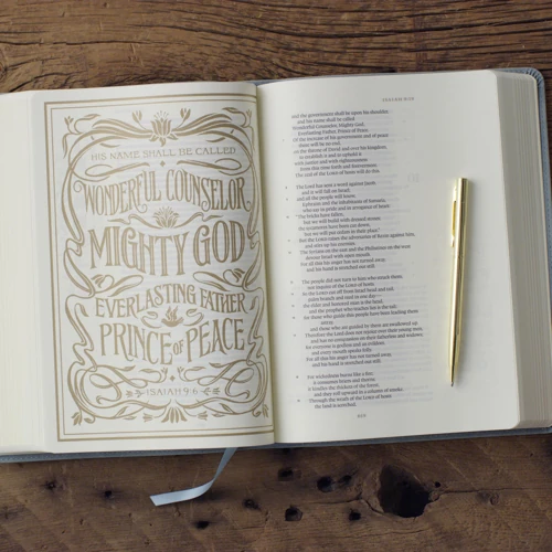 ESV Illuminated™ Bible, Art Journaling Edition