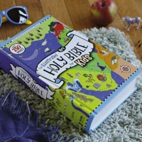 NIrV, The Illustrated Holy Bible for Kids
