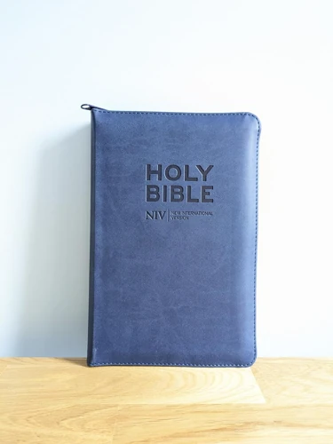 NIV Larger Print Personal Navy Blue Bible